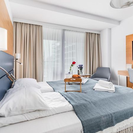Seaside Park Private Apartment By Noclegi Renters Колобжег Екстериор снимка